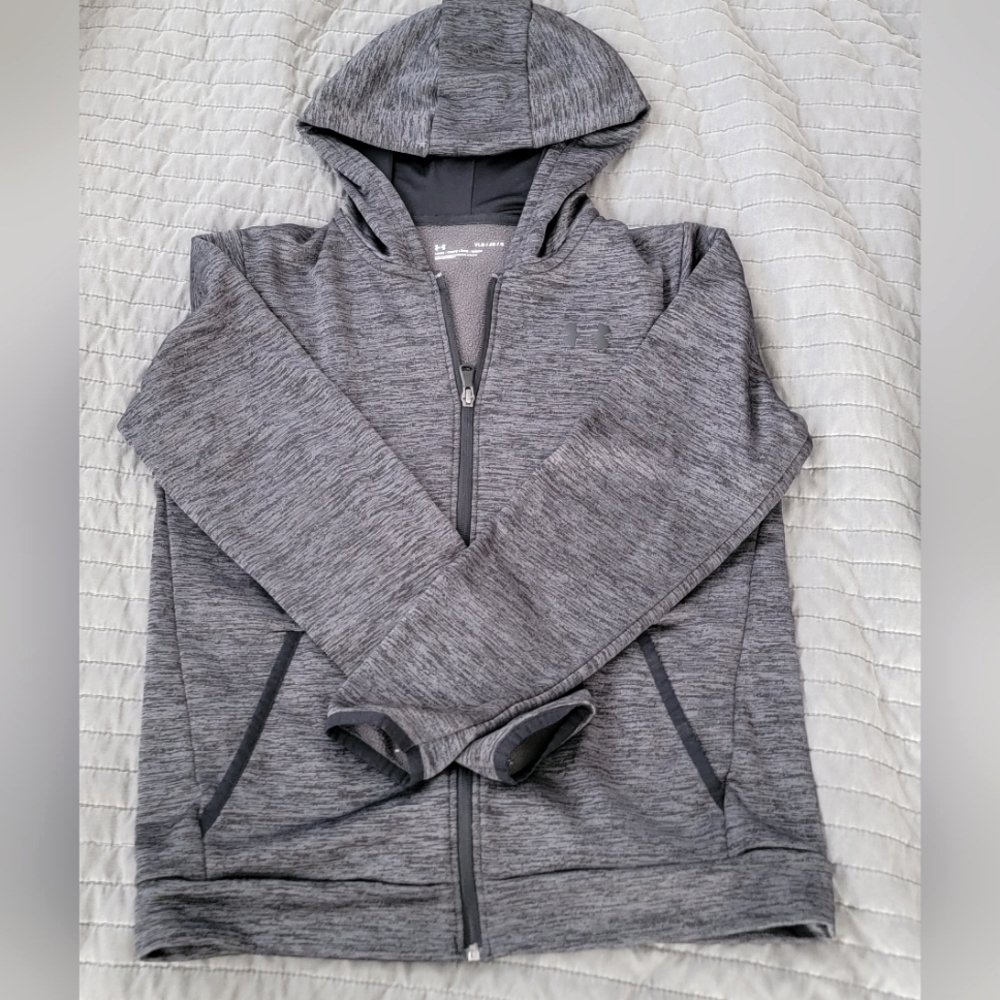 Under Armour zip up hoodie size youth L